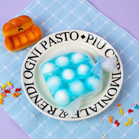 Pawtoto 야광 빙산 스퀴시 장난감 수제 식품 등급 실리콘 크리미 클레이 느낌 부드럽고 빠른 반동